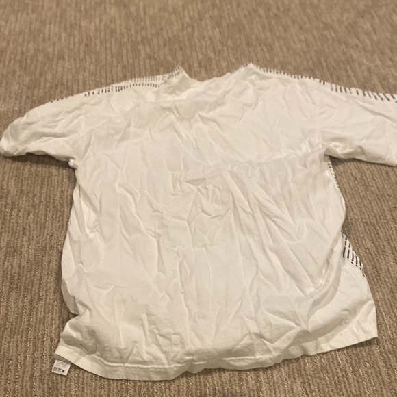 Skull tshirt - Picture 2 of 3